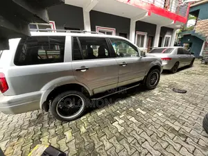 Honda Pilot 2005 Silver