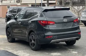 Hyundai Santa Fe 2013 Green