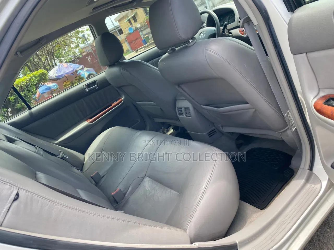 Toyota Camry 2004 Silver