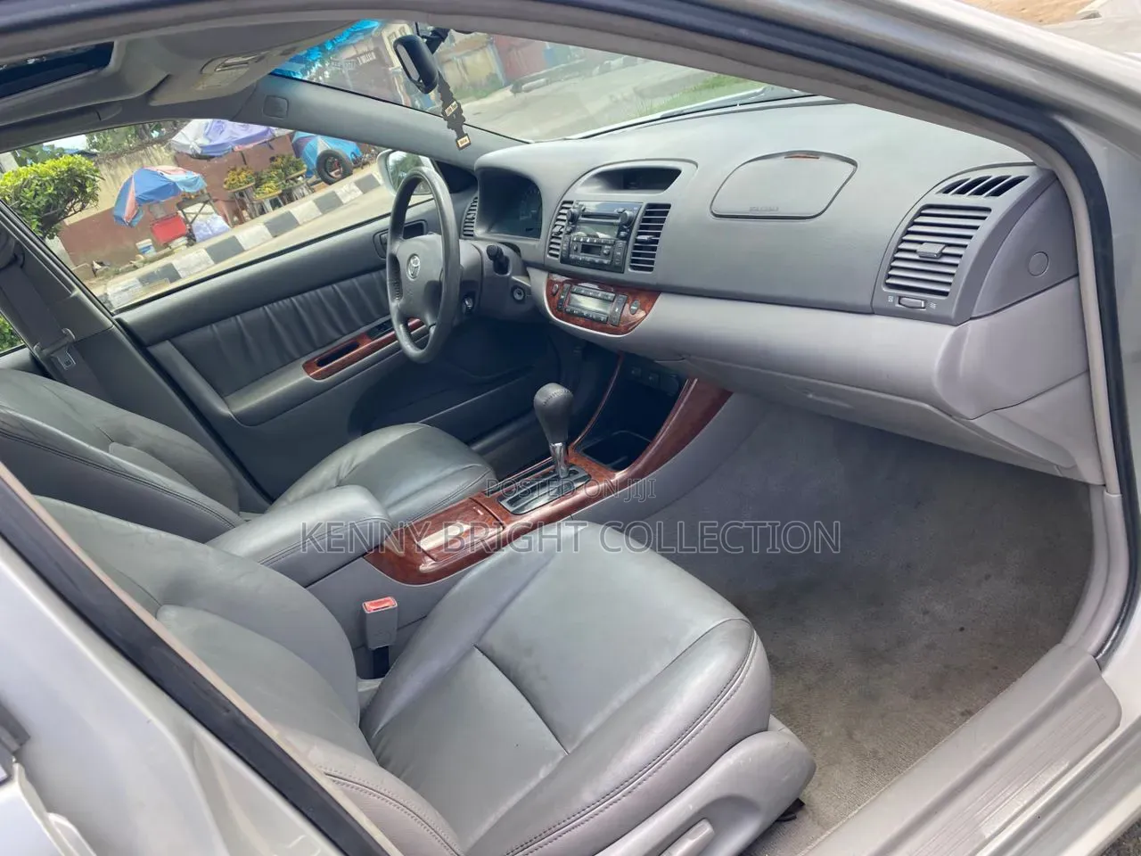 Toyota Camry 2004 Silver