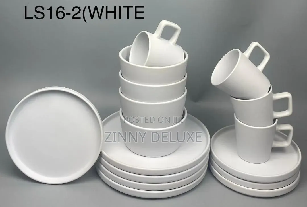 Dinnerware Set