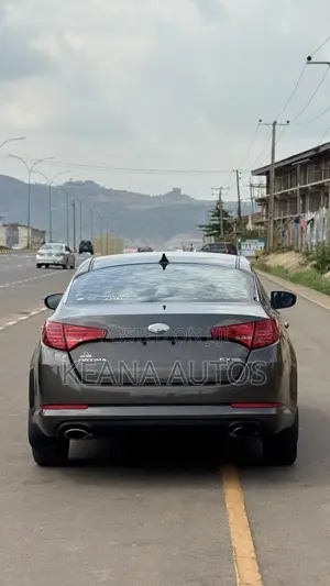Kia Optima EX 4dr Sedan (2.4L 4cyl 6A) 2013