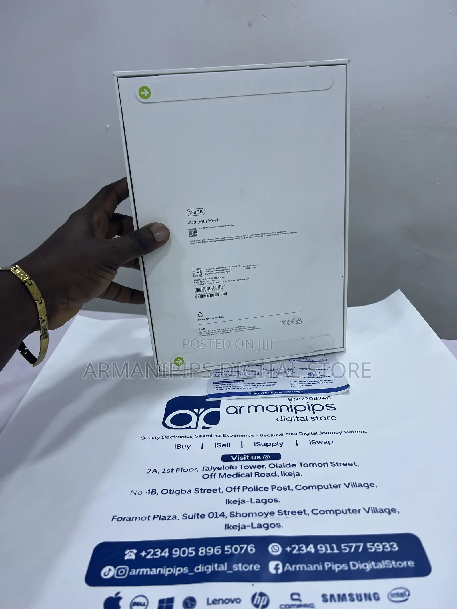 New Apple iPad (2025) 128 GB