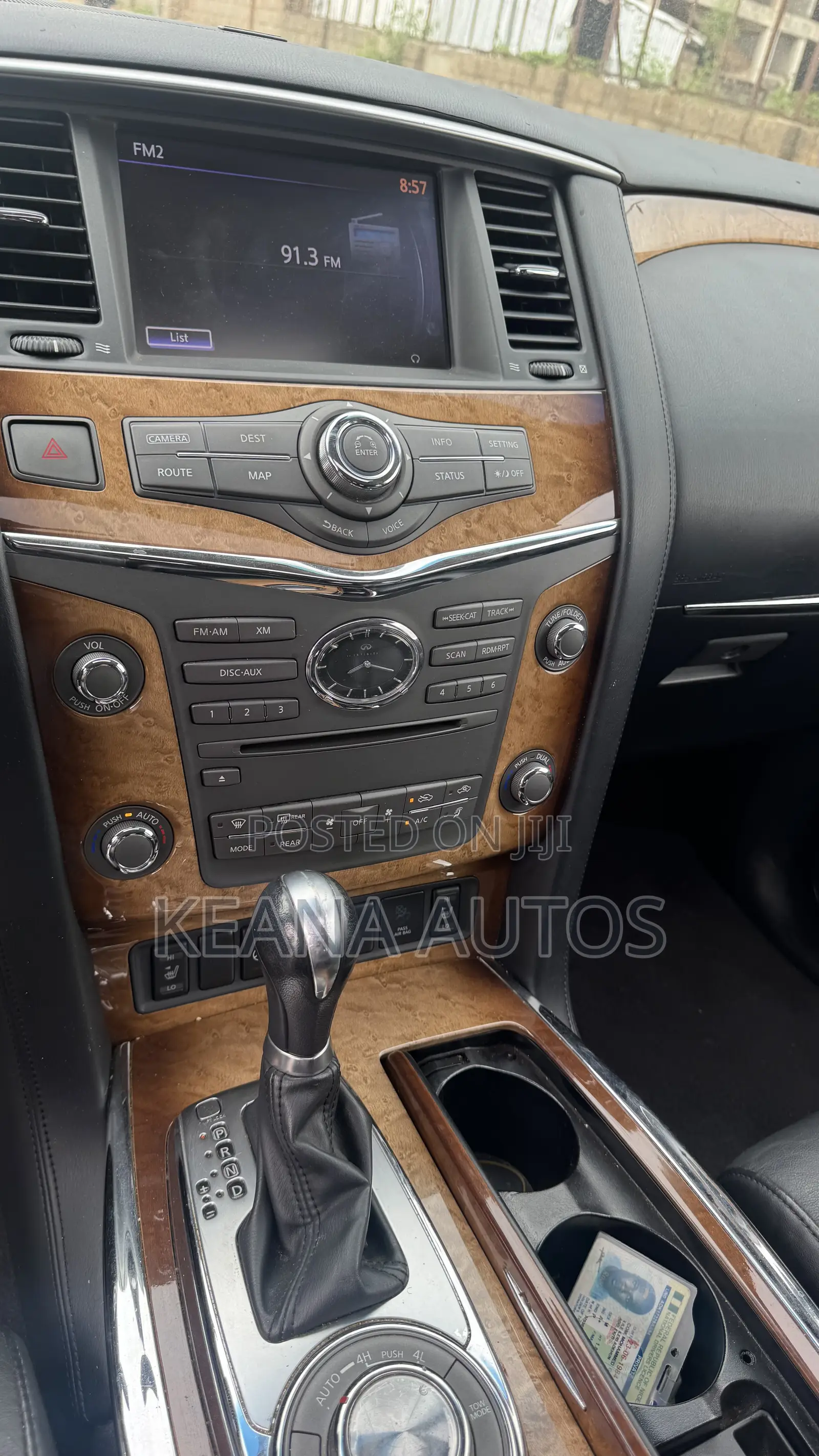 Infiniti QX56 2011 Black