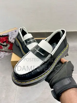 Mono Penton Loafers White/Black