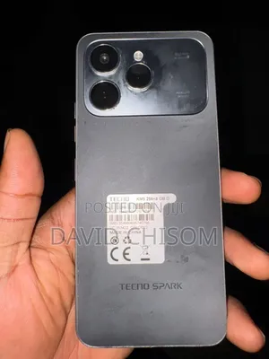 Tecno Spark 40 256 GB Silver