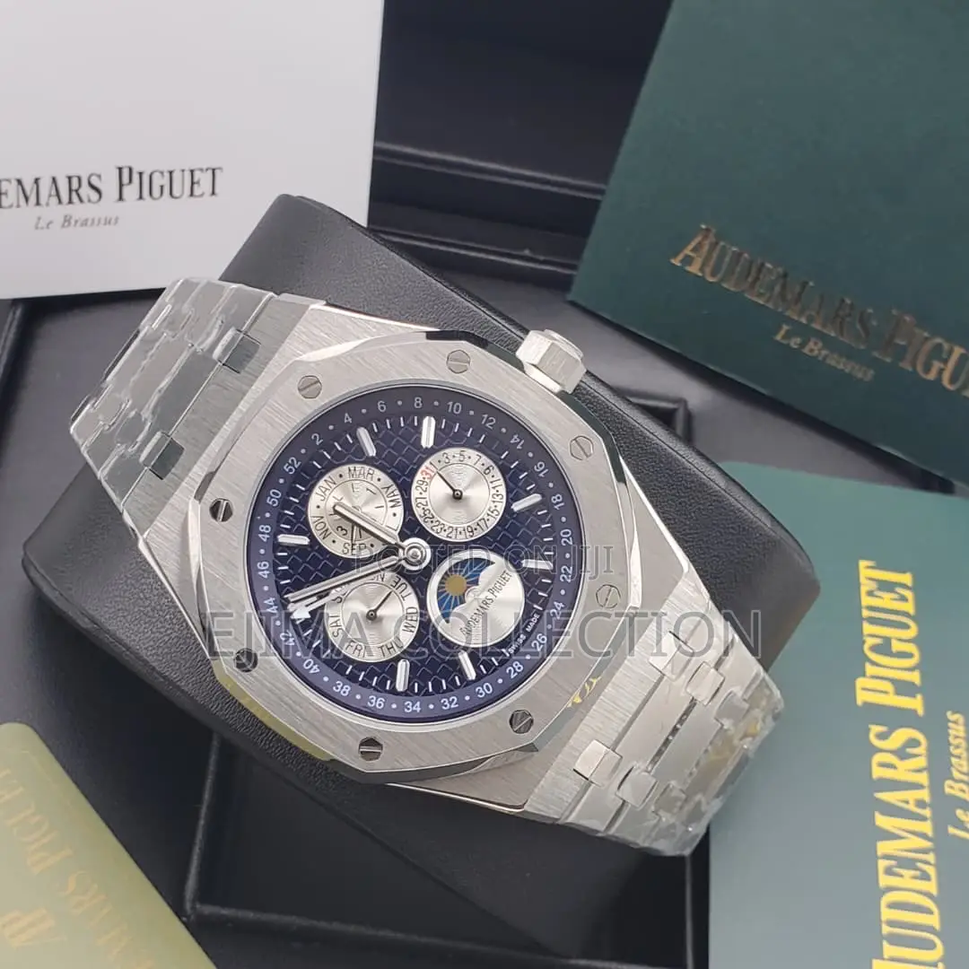 A P 3chrome Automatic Chain Watch