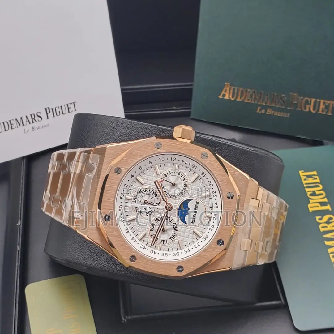 A P 3chrome Automatic Chain Watch