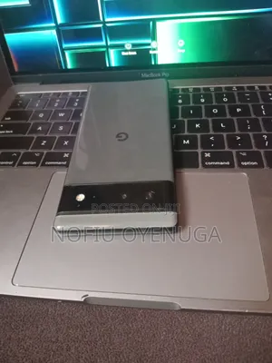 Google Pixel 6 128 GB Black
