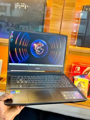 Laptop MSI Katana 15 32GB Intel Core i7 SSD 512GB