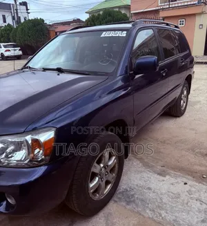 Toyota Highlander 2005 Blue