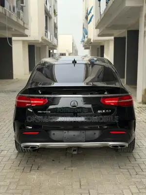 Mercedes-Benz GLE-Class AMG GLE 43 4MATIC 2017 Black