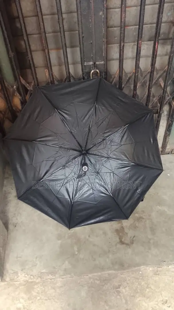 Portable and Foldable Durable Black Umbrella