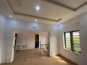 2bdrm Block of Flats in Oluyole Sharp for rent