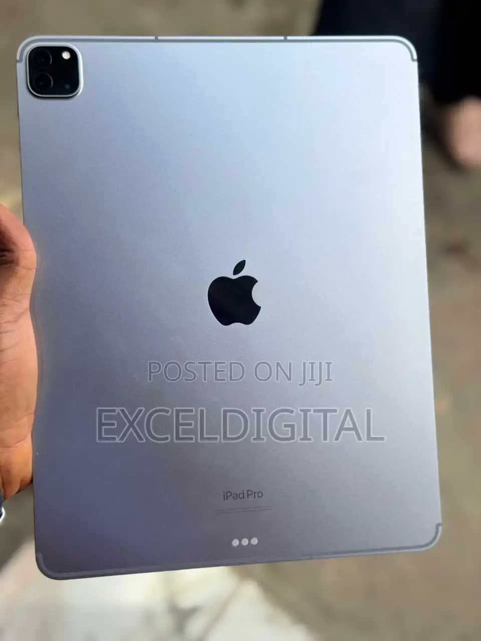 Apple iPad Pro 12.9 (2020) 128 GB Gray