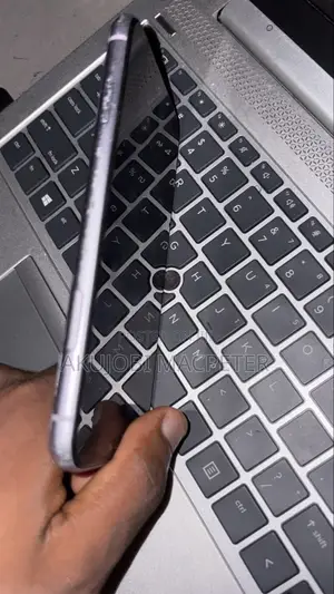Apple iPhone 11 64 GB Purple