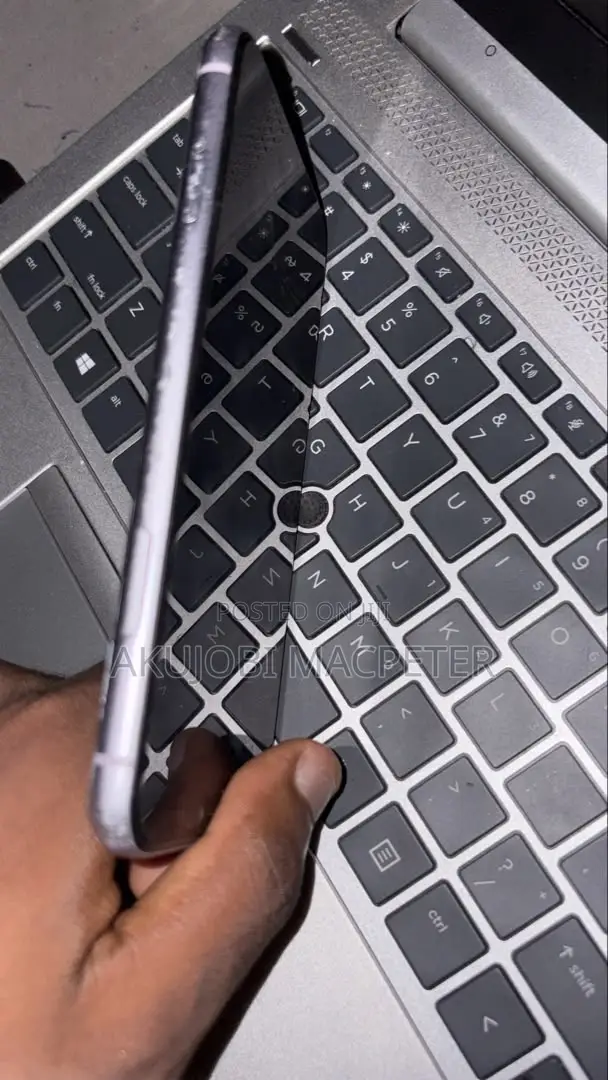 Apple iPhone 11 64 GB Purple