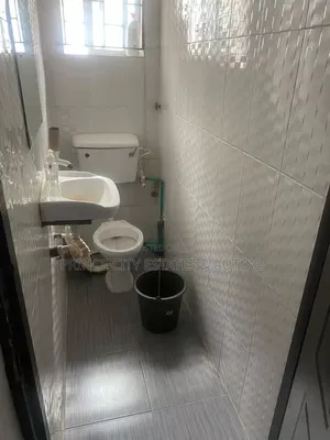 5bdrm Duplex in Amuwo Odofin, Festac for rent