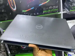 Laptop Dell Precision 7540 16GB Intel Xeon SSD 512GB