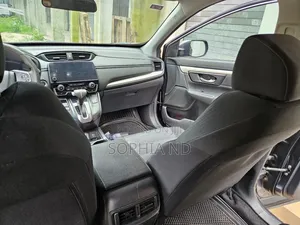 Honda CR-V 2019 Gray