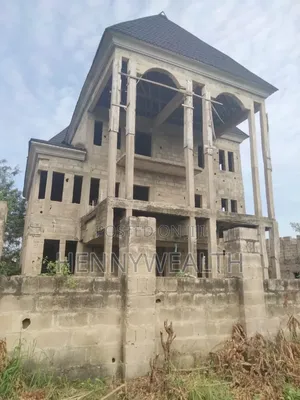 6bdrm Duplex in Alagbaka Extension, Akure for sale