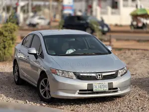 Honda Civic 2012 Silver
