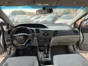 Honda Civic 2012 Silver