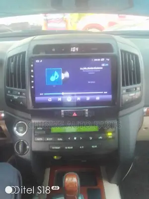 Toyota Land Cruiser 2008-2015 Half Screen Navigation Android