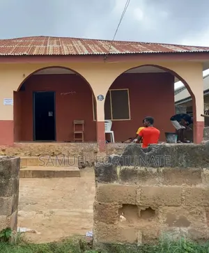 Furnished 13bdrm Bungalow in Gospel Mission, Akure for rent