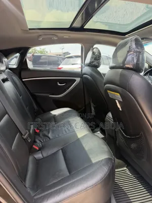 Hyundai Elantra 2012 Black