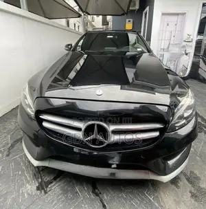 Mercedes-Benz C300 2015 Black