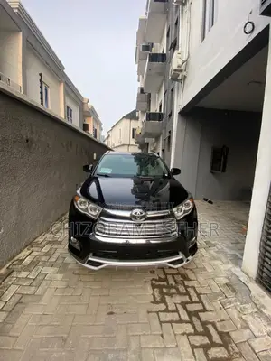 Toyota Highlander 2016 Black