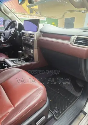 Lexus GX 2019 White