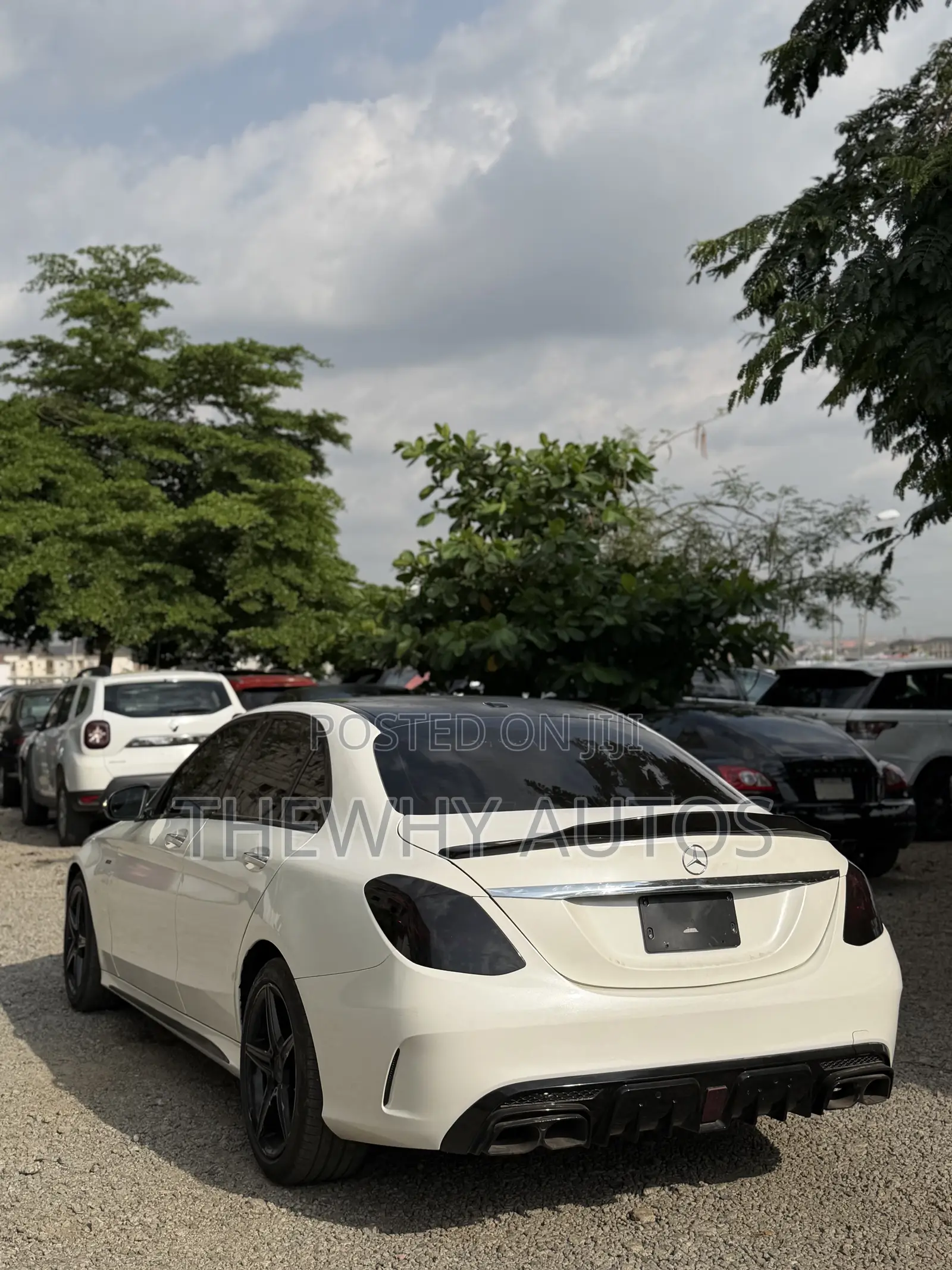 Mercedes-Benz C450 2016 White