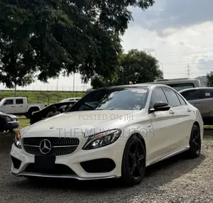 Mercedes-Benz C450 2016 White