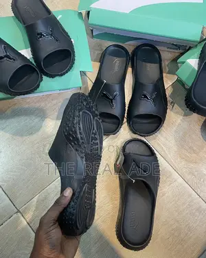 Puma Chunky Slides 