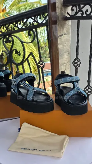 Luxury Louis Vuitton Shoes