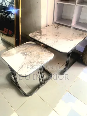 2-in-1 Nested Coffee Table Set With a Faux Marble Top