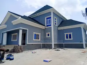 3bdrm Duplex in Sabon Lugbe for sale