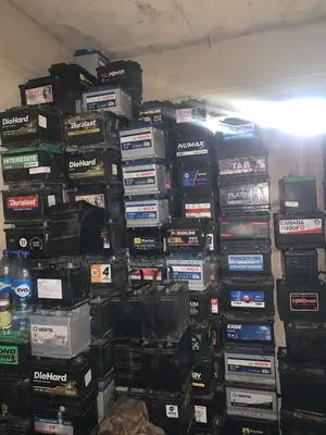 Battery for All Motor Cars / Trucks Generators and Solar 75ah