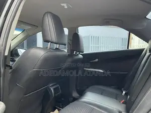 Toyota Camry SE 4dr Sedan (2.5L 4cyl 6A) 2014 Black