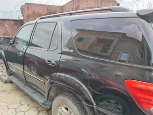 Toyota Sequoia Limited 4dr SUV (4.7L 8cyl 5A) 2007 Black