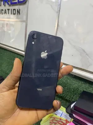 Apple iPhone XR 64 GB Black