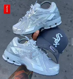 Top Quality New Balance 1906d Ash Colorway Sneakers