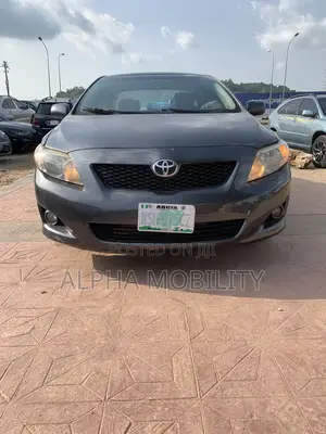 Toyota Corolla LE 4dr Sedan (1.8L 4cyl 4A) 2010 Gray