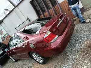 Toyota Camry XLE 4dr Sedan (2.4L 4cyl 5A) 2006 Red