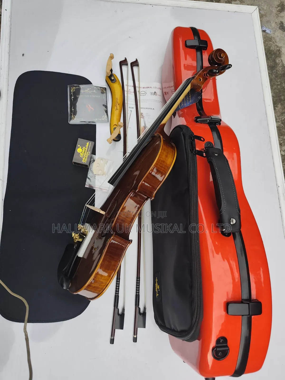 Hallmark Uk Musikal Co LTD