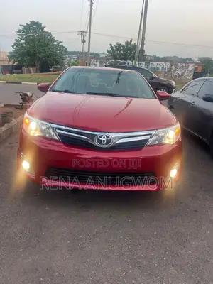Toyota Camry 2014 Red