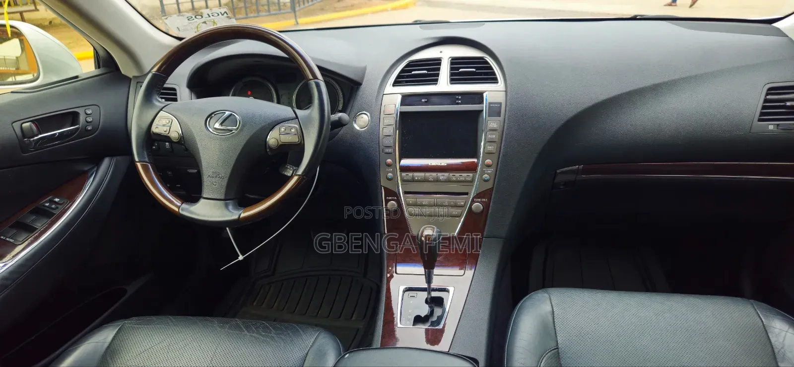 Lexus ES 2012 Silver