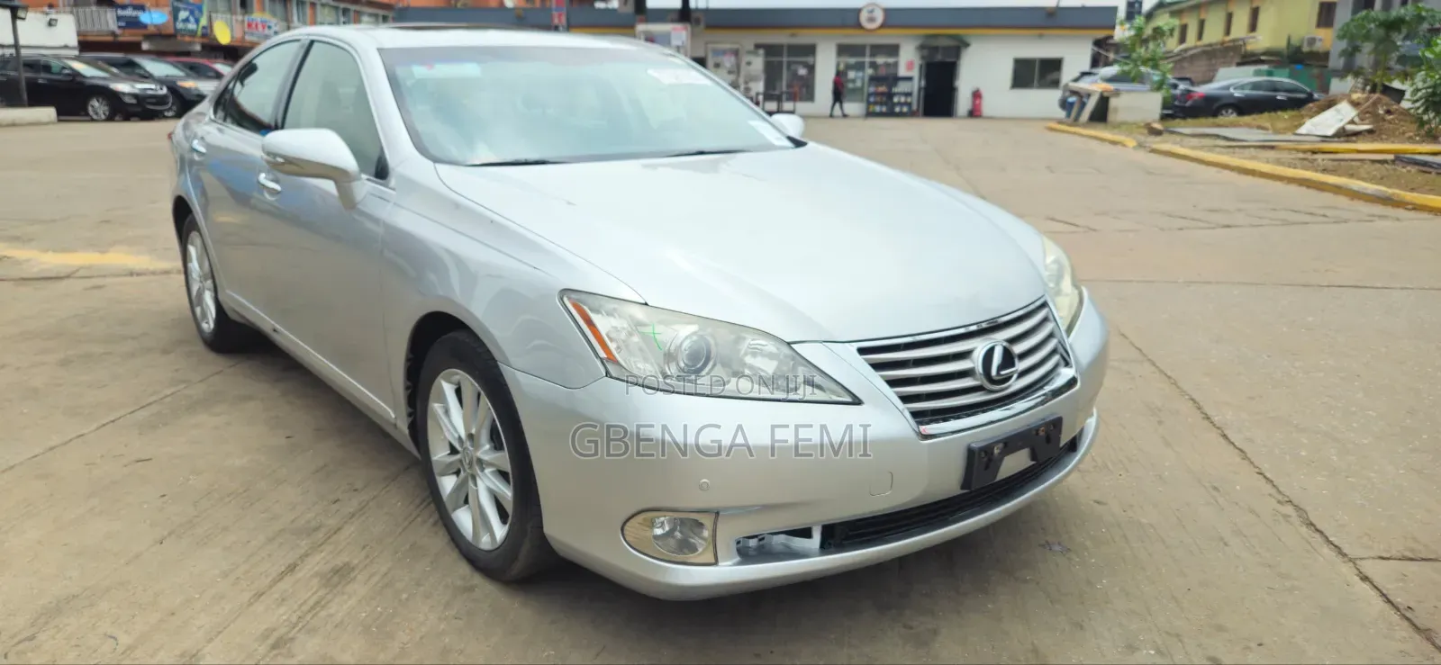 Lexus ES 2012 Silver
